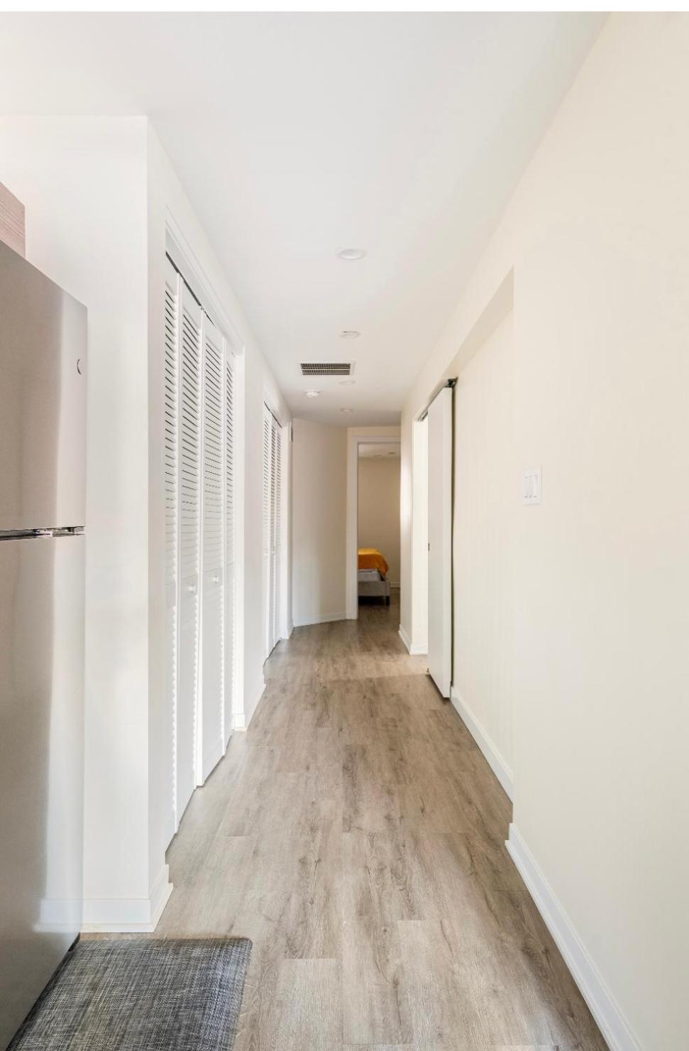 Cozy 2 Brm Apartment Mins Away From United Center Чикаго Екстериор снимка